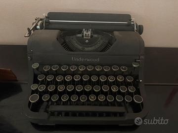 Macchina da scrivere 1925