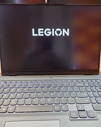 Legion Pro 7 16" i9 14900 HX RTX4090 in GARANZIA