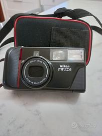 fotocamera Nikon tw zoom