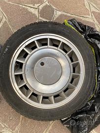 Gomme e cerchi in lega  con antifurto