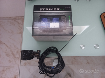 Garmin striker 7sv "7"