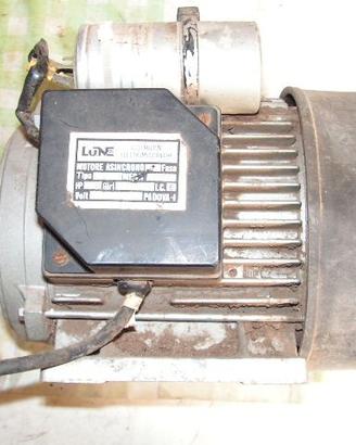 Vecchi motori elettrici