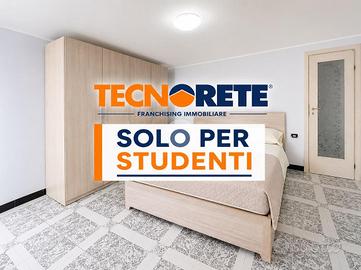 3 LOCALI A NAPOLI