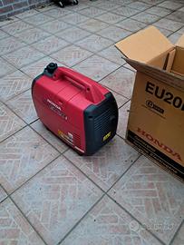 Generatore Honda UI20i
