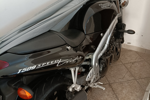 Triumph Speed Triple T509