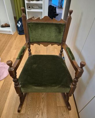 sedia a dondolo velluto verde vintage