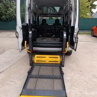 fiat doblò tetto alto trasporto disabili