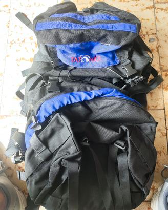 Zaino da escursionismo e trekking.