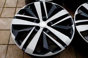 CERCHI 19 ORIGINALI PEUGEOT COD:2052