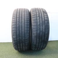 Gomme Goodyear Efficient Grip 225 55 17 estate