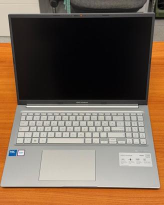 Asus VivoBook 16 F1605VA Core 9 - 16GB - 1TB SSD