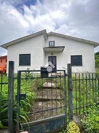 CASA INDIPENDENTE A MONTEBELLUNA