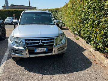 Mitsubishi Pjero 5 porte