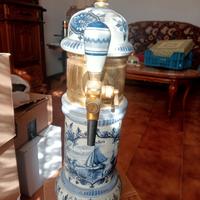 spillatore ed boccali  