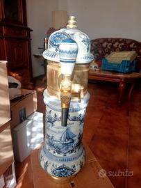 spillatore ed boccali  