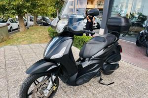 PIAGGIO Beverly 350 TUTTO INCLUSO ANCHE PASSAGGI