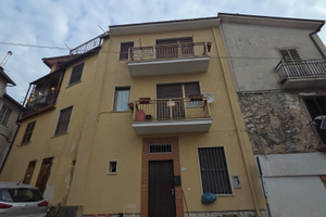 Casa Pulcherini di Minturno - Immobile di 3 Piani