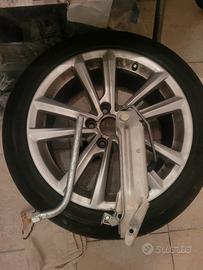 cerchio in lega per audi A4 montava 2006 con kit