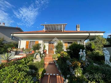 BIFAMILIARE A BUSNAGO