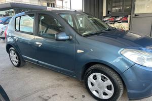 Dacia Sandero 1.4 8V GPL Lauréate