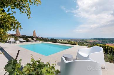 Villa con piscina