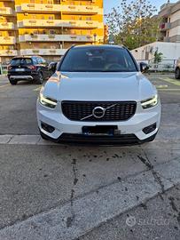 Volvo xc40 (2017-->) - 2020