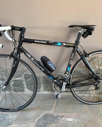 Bici da corsa ALAN in carbonio