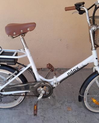 bicicletta elettrica pieghevole 