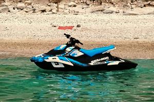Moto d'acqua SEADOO SPARK 3UP TRIX X + Rimorchio