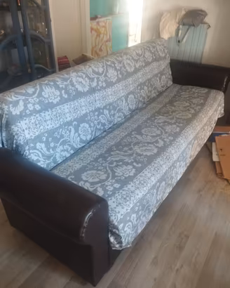 Divano Letto.