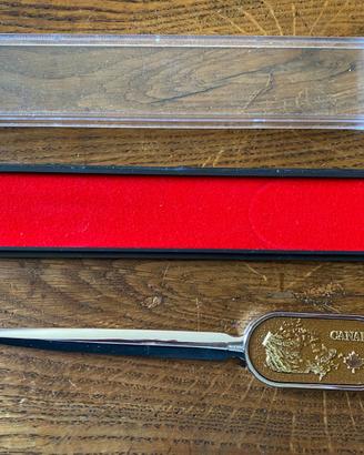 Tagliacarte Canadese.