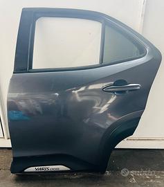 Porta posteriore sinistra Toyota Yaris Cross