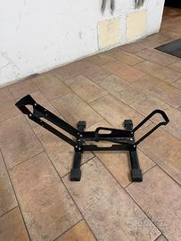 Cavalletto porta bici da terra basculante