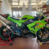 Kawasaki ninja zx-10r pronto pista