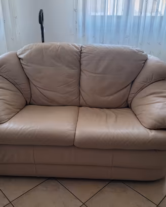 Divano in pelle 2 posti