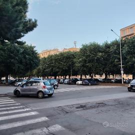 Bivani zona Piazza Montessori