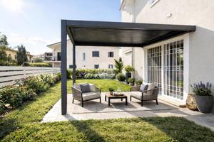 VILLA A SCHIERA D'ANGOLO A ROMA