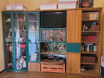 Parete attrezzata credenza vetrina salotto