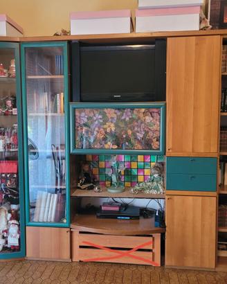 Parete attrezzata credenza vetrina salotto