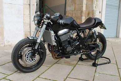 Kawasaki zrx 1100 cafe racer