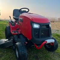 Trattorino tagliaerba