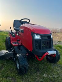 Trattorino tagliaerba