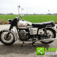 MOTO GUZZI V7 ANNO