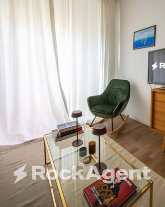 LUMINOSO APPARTAMENTO DI CA 80MQ IN CENTRO, PRONTO