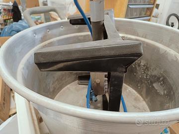 contenitore grande per fare salsa 