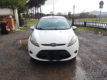 Ford Fiesta 1.2 ok neopatentati 