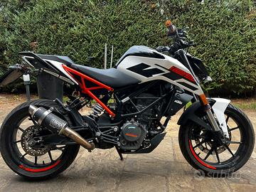 Ktm duke 125