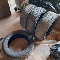 4 Gomme Auto Invernali Peugeot 3008, ritiro loco