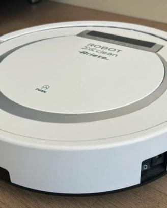 Robot pulisci pavimenti Ariete X Clean