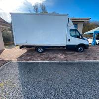 IVECO DAILY 35C14 CON CASSA